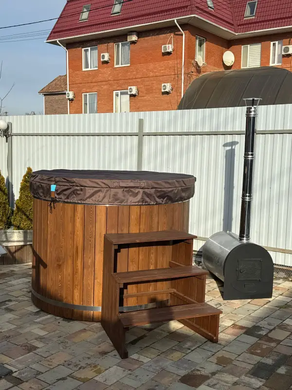 Купель с отделкой деревом